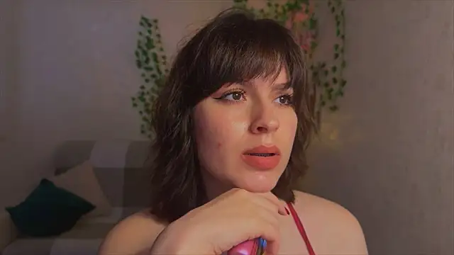 rinamandarina online show from April 19, 2026, 2:07 pm