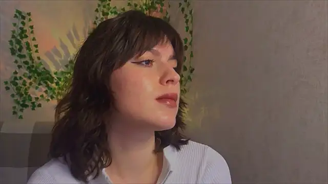 rinamandarina online show from April 17, 2026, 1:36 pm