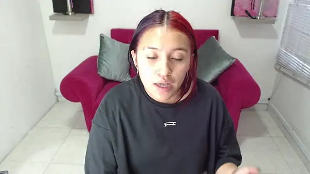 sandyfuckass online show from May 30, 2026, 2:01 pm