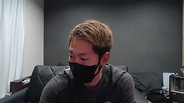 ryuaaaaa online show from February 24, 2026, 2:18 pm