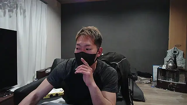 ryuaaaaa online show from March 16, 2026, 9:24 am