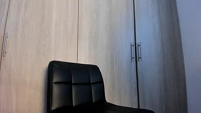 Snapshot of sweetveronicalodge chatting on June 17, 2026, 12:26 pm sweetveronicalodge online show from June 17, 2026, 12:26 pm