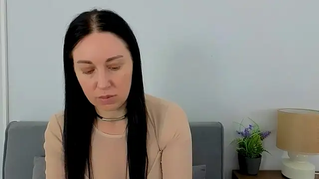 MiaFair online show from March 25, 2026, 4:17 pm