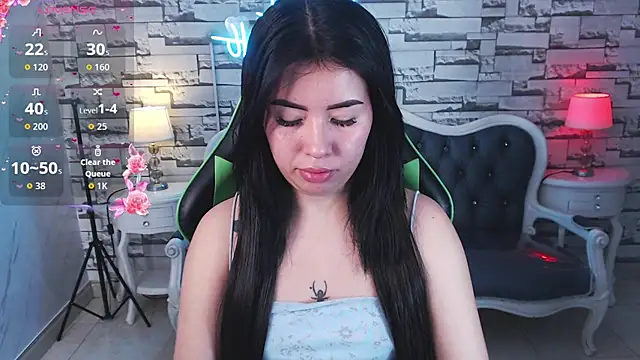 Kylia a online show from June 24, 2026, 2:15 pm