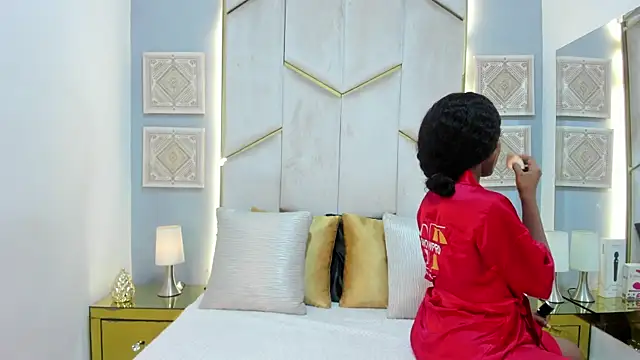 KarinaaCoxx online show from April 16, 2026, 12:39 pm