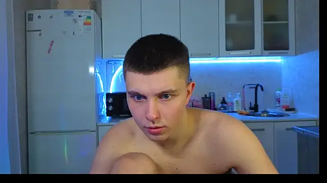 Snapshot of Keviin777 chatting on February 25, 2026, 9:03 pm Keviin777 online show from February 25, 2026, 9:03 pm