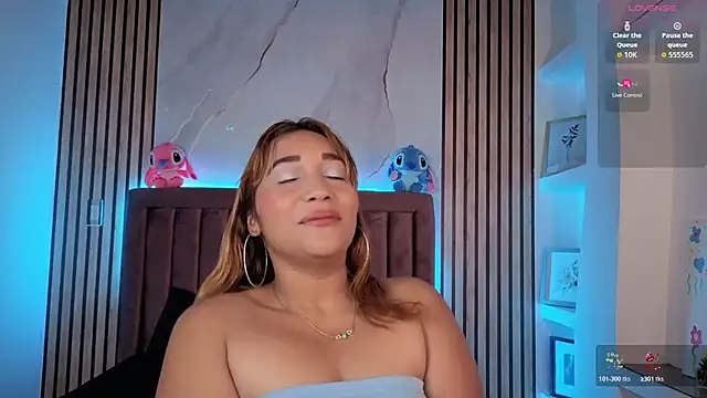 Miia Grey  online show from March 16, 2026, 1:15 pm