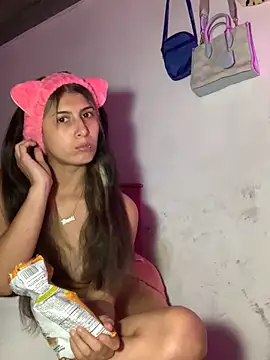 Candy Lennon online show from February 23, 2026, 1:18 am