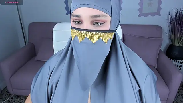 Samira Zayd online show from February 24, 2026, 4:02 am