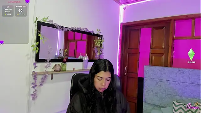 Aysha winxs online show from March 25, 2026, 3:28 am