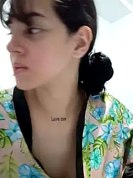 sara cute so online show from April 7, 2026, 12:56 am