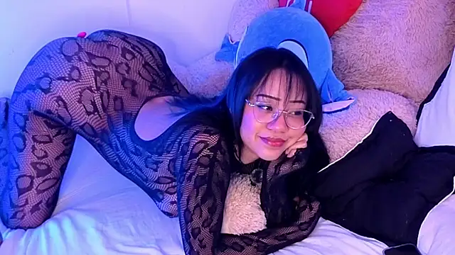 AriaKyle online show from April 3, 2026, 1:56 am