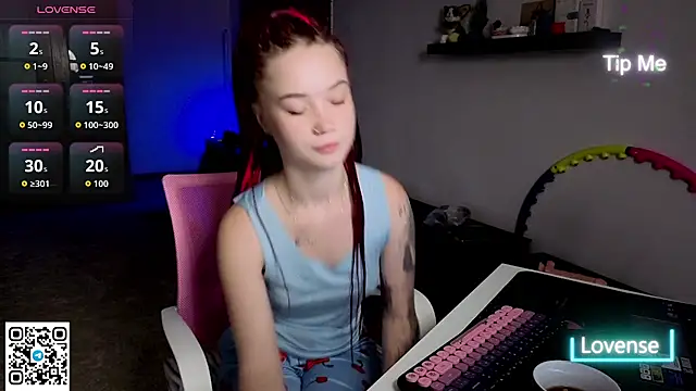 WendyCandy18 online show from July 17, 2026, 2:42 am
