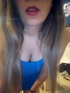 CamiliLuna online show from May 24, 2026, 4:45 am
