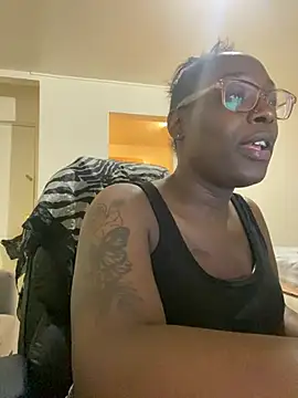 Sinfulwaterfalls online show from June 7, 2026, 2:33 pm