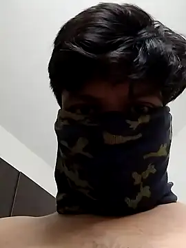 smallthickdick115 online show from April 24, 2026, 9:11 am