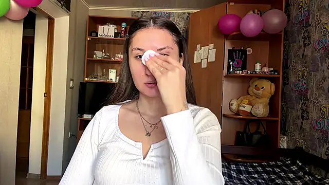 poly princess online show from March 13, 2026, 9:14 am