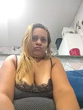 Snapshot of Ekica chatting on February 28, 2026, 9:47 pm Ekica online show from February 28, 2026, 9:47 pm