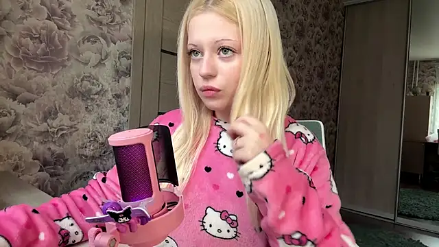 JeneeBIanks online show from April 2, 2026, 12:34 pm