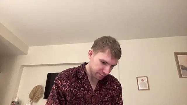 Snapshot of mikenjay chatting on March 1, 2026, 7:25 pm mikenjay online show from March 1, 2026, 7:25 pm