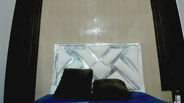 Snapshot of SofiaGonzales_ chatting on May 29, 2026, 1:17 pm SofiaGonzales online show from May 29, 2026, 1:17 pm