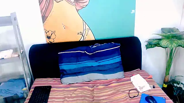 Angel of sensuality online show from April 16, 2026, 9:39 pm