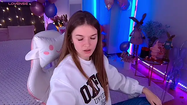 Snapshot of Ann_Wood chatting on February 20, 2026, 10:39 am Ann Wood online show from February 20, 2026, 10:39 am