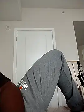 makeherfeelg online show from April 20, 2026, 1:35 pm