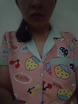 kieuqueen92 online show from February 27, 2026, 12:05 pm