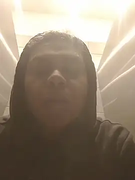 mar coral2 online show from April 17, 2026, 4:21 pm