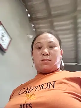 Snapshot of Dear_baby_ chatting on February 28, 2026, 4:01 am Dear baby online show from February 28, 2026, 4:01 am