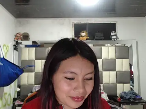 dulcecandy1919 online show from February 22, 2026, 4:15 am