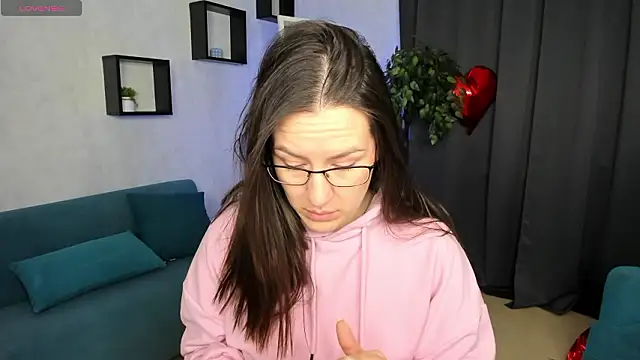 asti bubbles online show from March 13, 2026, 1:21 am