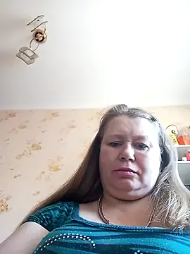 KiraStanton online show from March 9, 2026, 9:46 am