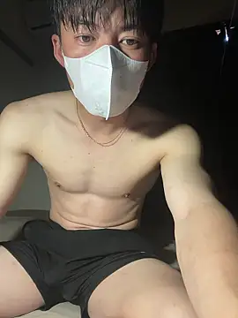 Snapshot of boy_japan12 chatting on April 20, 2026, 10:55 pm boy japan12 online show from April 20, 2026, 10:55 pm