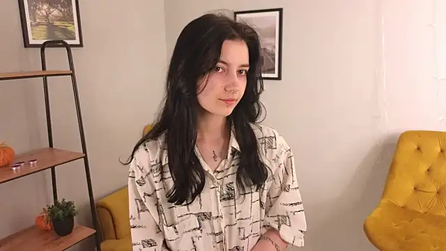 Snapshot of Lilian_Merf chatting on March 28, 2026, 8:15 am Lilian Merf online show from March 28, 2026, 8:15 am