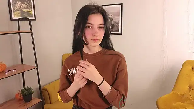 Snapshot of Lilian_Merf chatting on March 27, 2026, 10:49 am Lilian Merf online show from March 27, 2026, 10:49 am