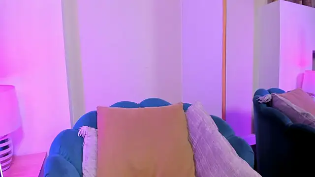 Nayla Grey online show from March 3, 2026, 3:46 am