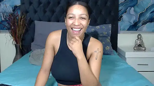 Snapshot of TemptedAngel chatting on February 28, 2026, 7:46 pm TemptedAngel online show from February 28, 2026, 7:46 pm