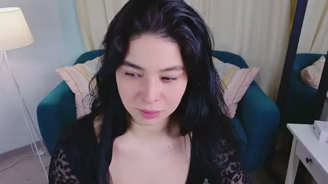 Snapshot of Erika_Moan_ chatting on March 1, 2026, 6:35 am Erika Moan online show from March 1, 2026, 6:35 am