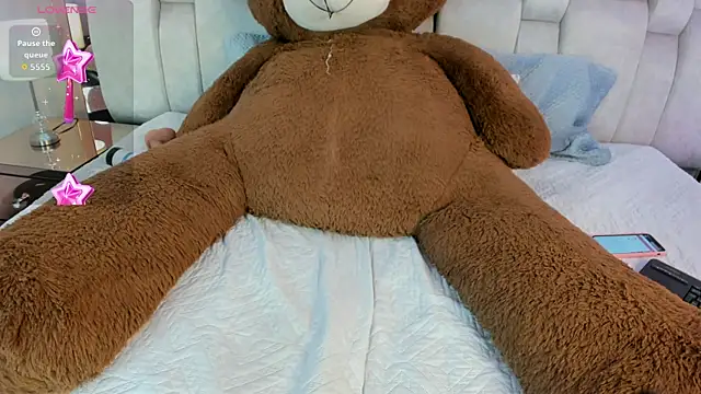 SusiMendez online show from March 26, 2026, 7:56 pm