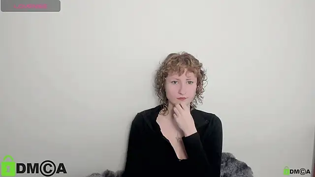 AnnStasia online show from April 9, 2026, 1:06 pm