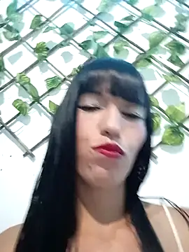 sandy 11  online show from April 16, 2026, 3:18 am