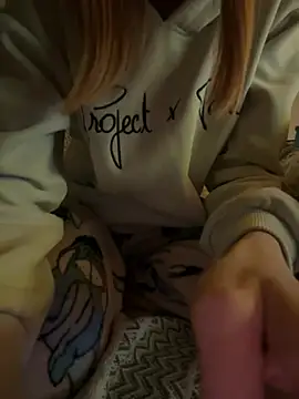 lisa moonn online show from February 21, 2026, 12:12 am