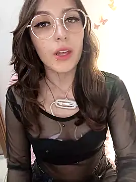 Sweett Karol online show from March 15, 2026, 11:45 pm