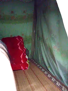 Big-all012 online show from April 16, 2026, 1:23 pm