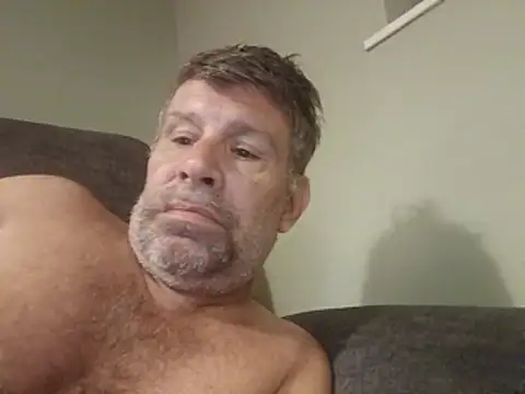 Snapshot of stud2512 chatting on June 4, 2026, 8:46 pm stud2512 online show from June 4, 2026, 8:46 pm