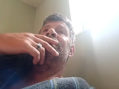 Snapshot of stud2512 chatting on June 10, 2026, 7:53 am stud2512 online show from June 10, 2026, 7:53 am