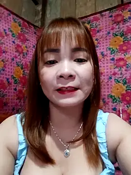 Snapshot of Him_MountainGirl26 chatting on March 21, 2026, 2:24 am Him MountainGirl26 online show from March 21, 2026, 2:24 am