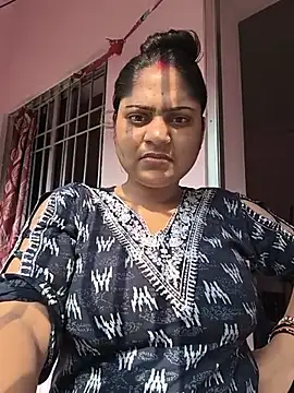 Snapshot of Aanushaka chatting on June 6, 2026, 2:28 am Aanushaka online show from June 6, 2026, 2:28 am